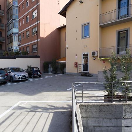 Albergo Residenza Al Teatro Udine Eksteriør billede