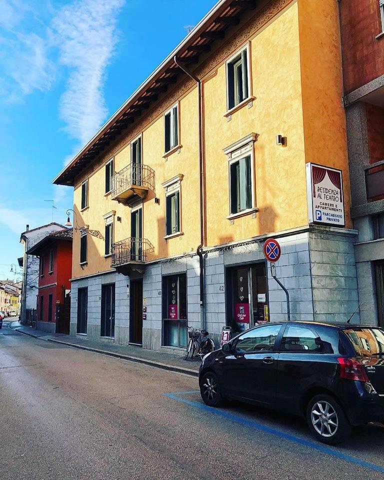 Albergo Residenza Al Teatro Udine Eksteriør billede